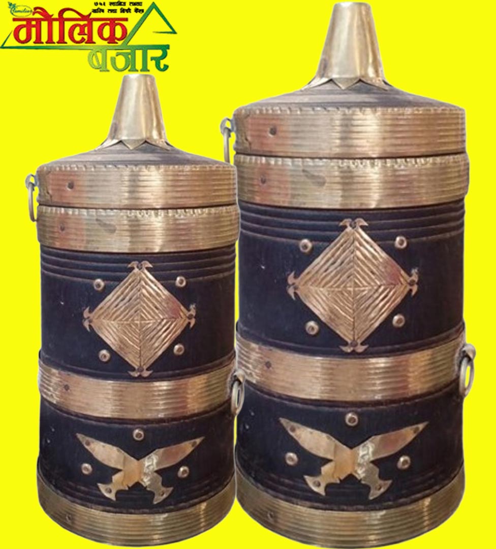  धानकुटा तोम्बा सेट (Dhankuta Tomba Set) 